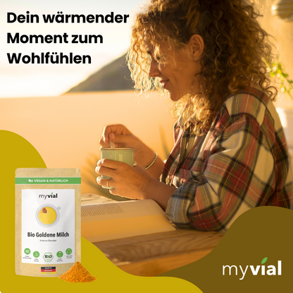 Bio Goldene Milch Latte mit 10 ayurvedischen Superfoods